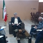 عدم دعوت از اهل رسانه و خبرنگاران انقلابی در جلسه ی “روزخبرنگار” آقای نماینده