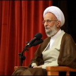 برخی می گویند اسلام وسیله ای بود تا شاه را ساقط کنیم، حالا خودمان جای شاه هستیم / حکومت کردن را حق خانوادگی خودشان می دانند!